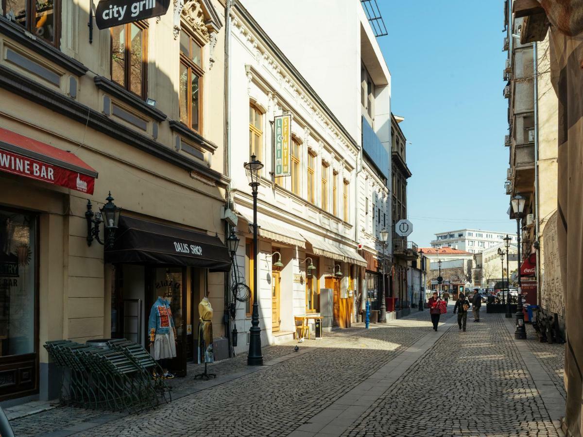 City Retro Studio In The Middle Of Old Town Бухарест Экстерьер фото